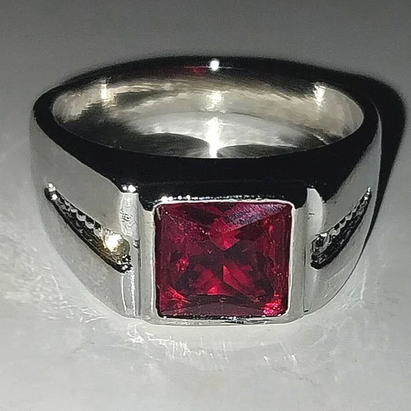 Elegant Men's Silver Ring with Red Gemstone Sz 11